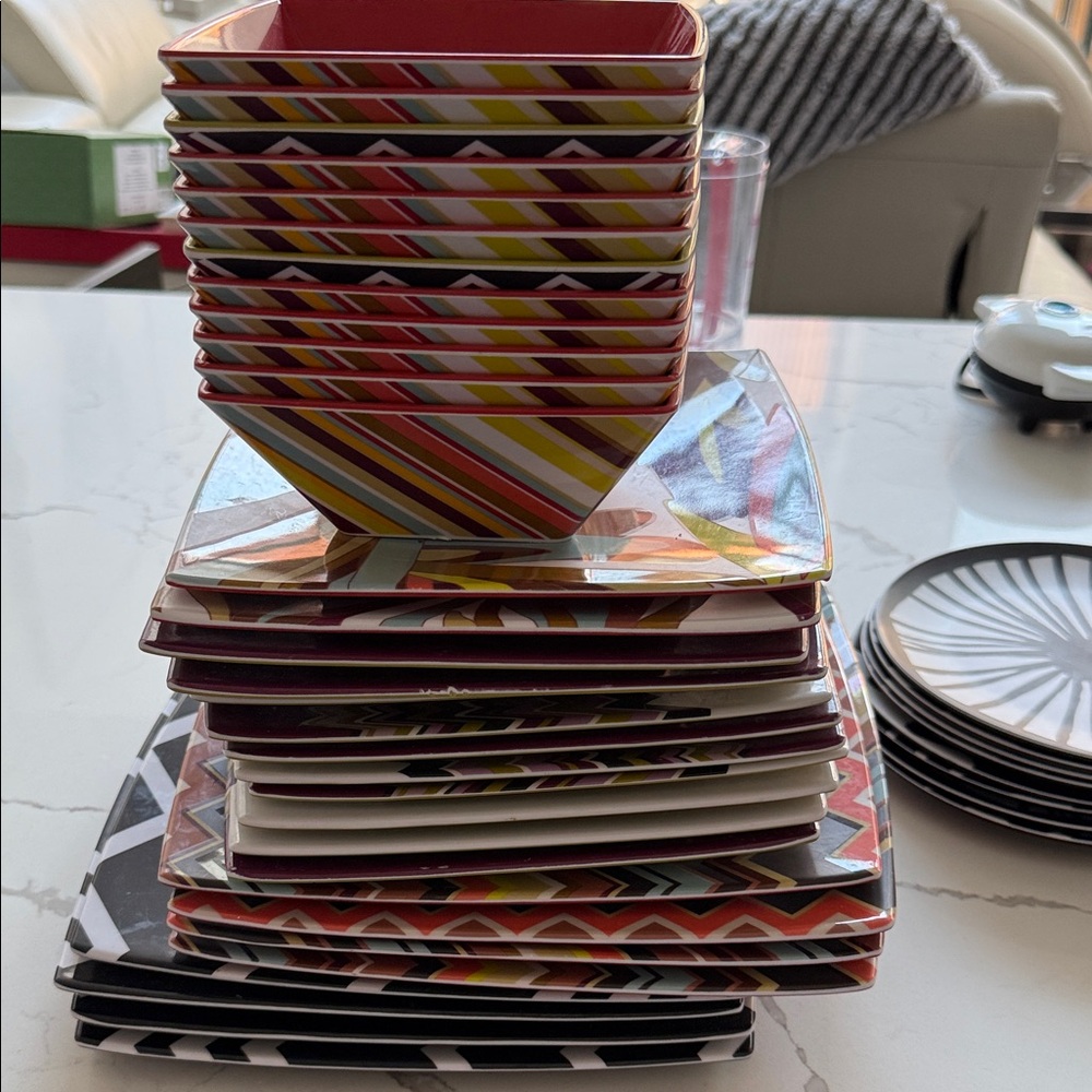 Missoni for Target Zigzag and Stripe Party Plates